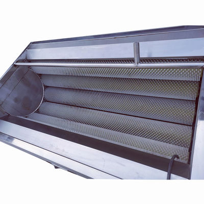 kopen Multifunctioneel efficiënt Automatische industriële aardappel taro knollen wortel vis gember zoete aardappel roller peeler online vervaardiging
