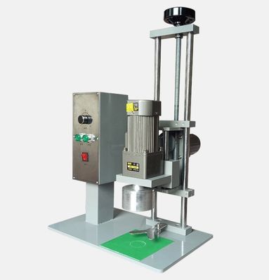 Semi-automatische horizontale blikverzegelingsmachine Shampoo Plastic Trigger Spray Flasche Dekselmachine